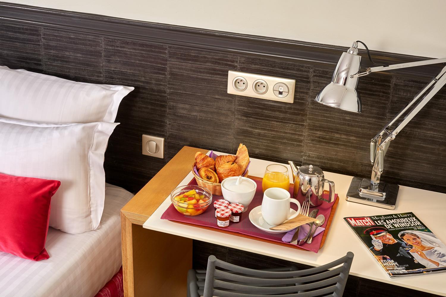 Hotel Antin Trinite Paris Exterior photo