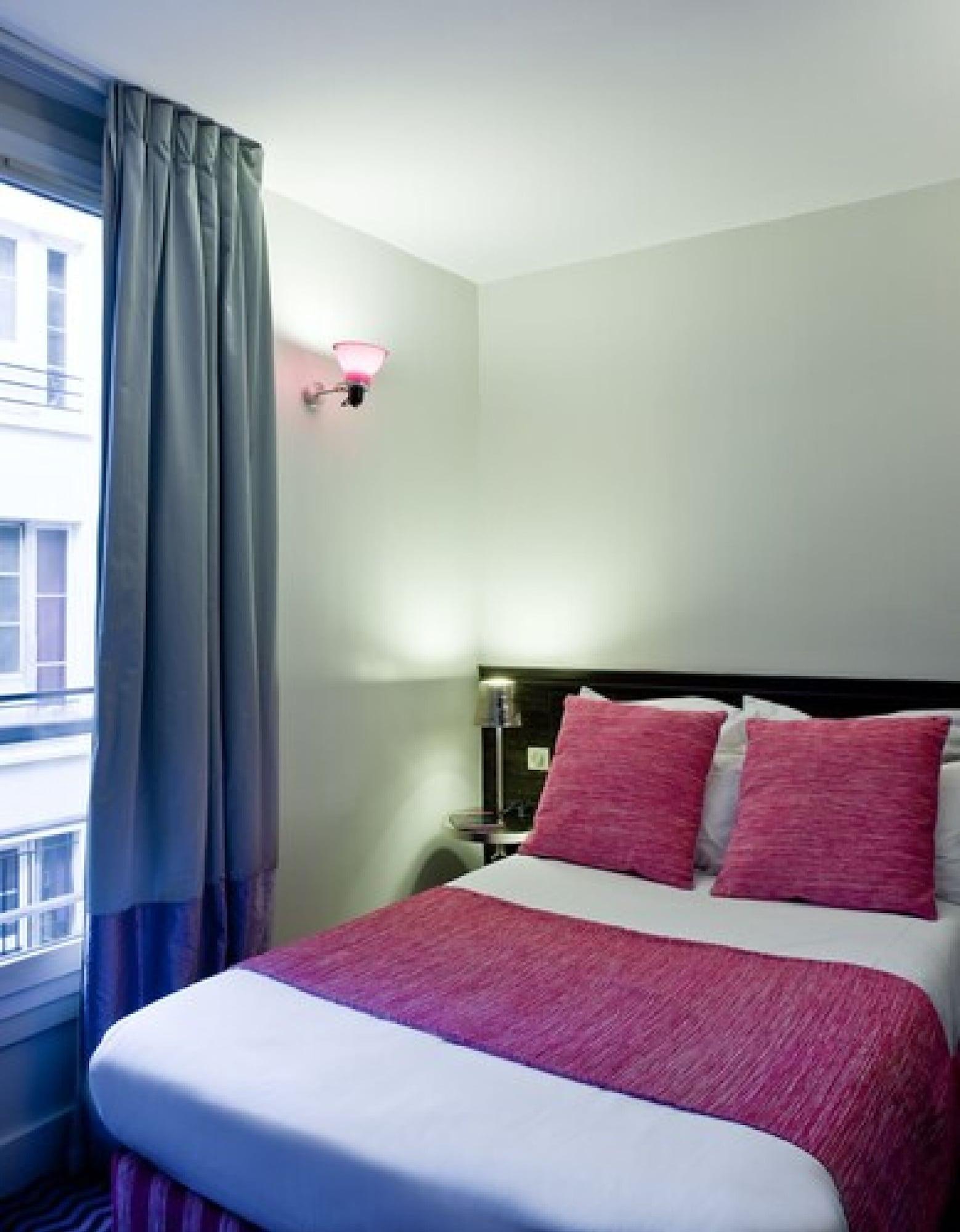 Hotel Antin Trinite Paris Exterior photo