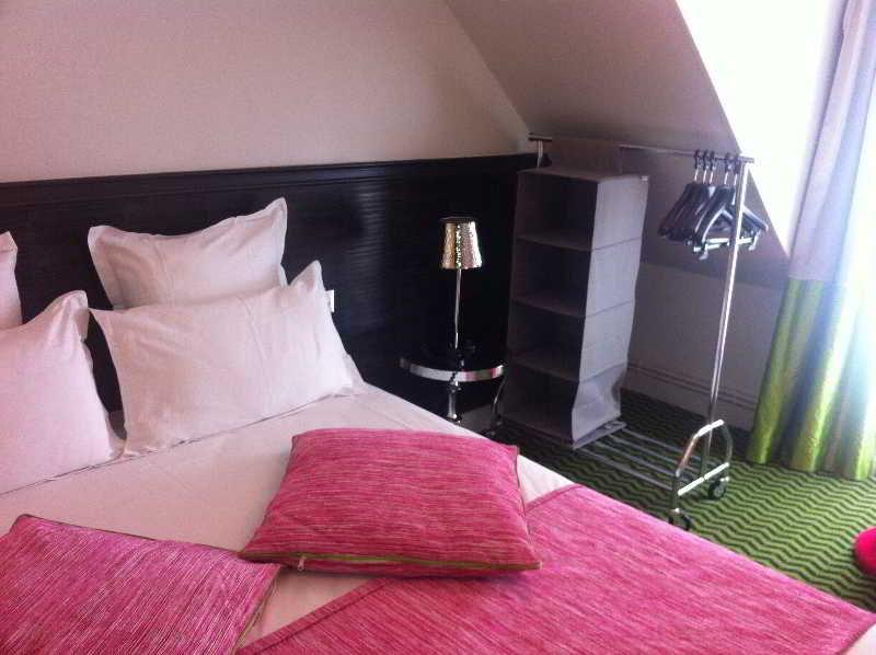 Hotel Antin Trinite Paris Exterior photo